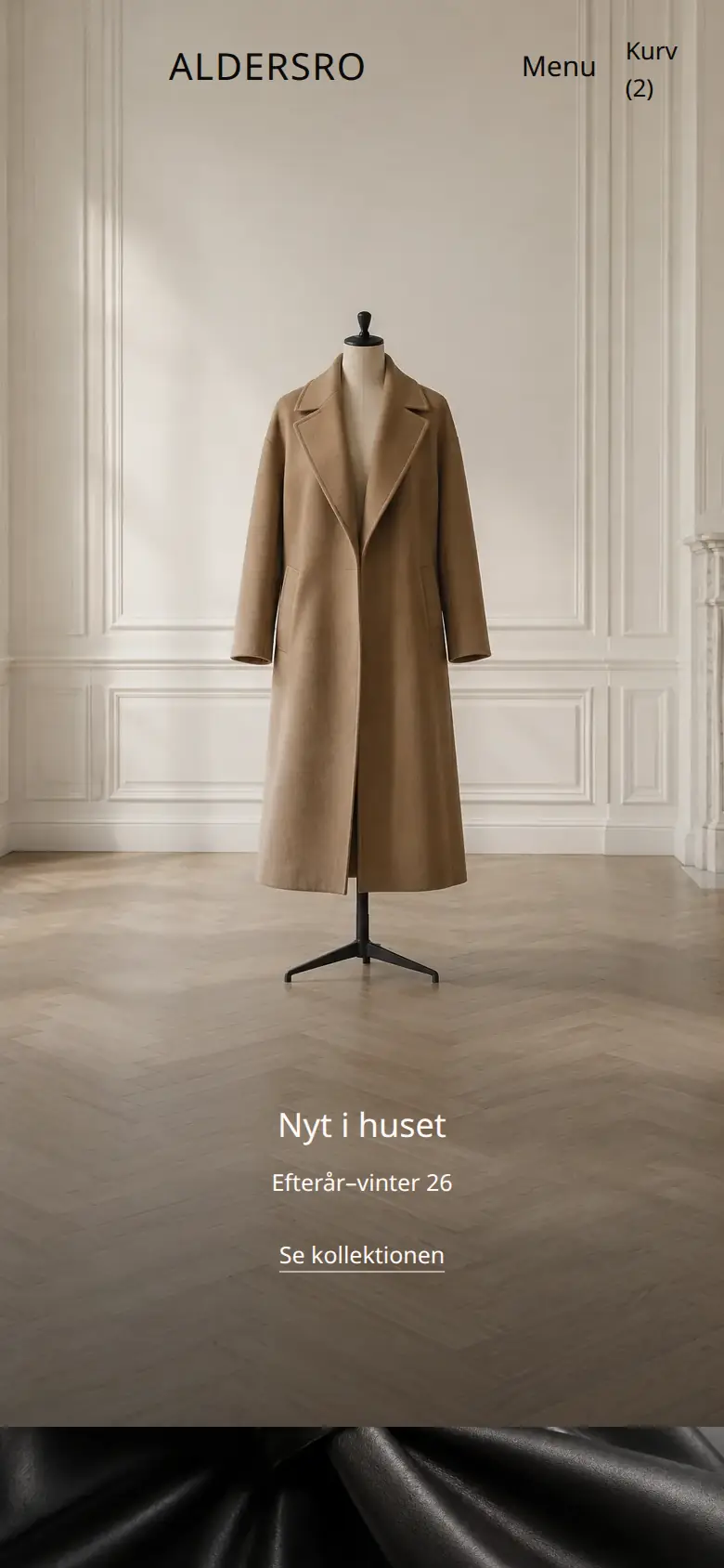 Forsiden af eksempelsitet for Aldersro i temaet Couture og mode, set på en mobil